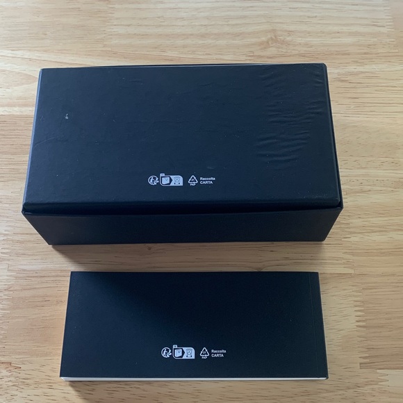 Chanel Box - Picture 2 of 6